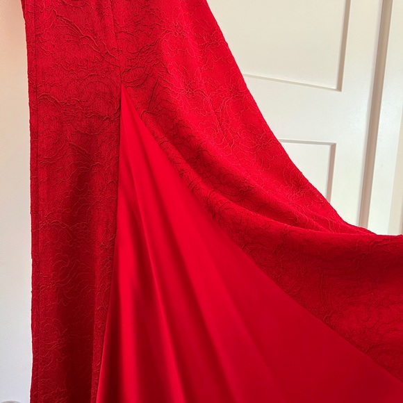 Carmen Marc Valvo Siren Dress - Picture 5 of 9